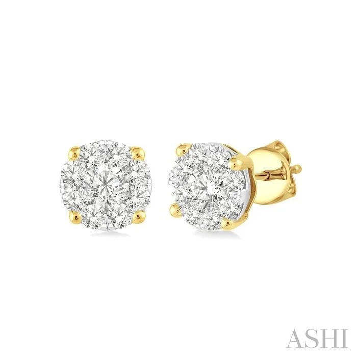 Chandelier style earrings-ROUND SHAPE LOVEBRIGHT ESSENTIAL DIAMOND STUD EARRINGS