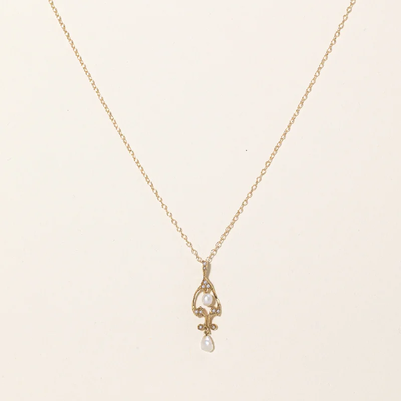 Layered gem necklaces-Art Nouveau Gold and Pearl Pendant Necklace | 16" |