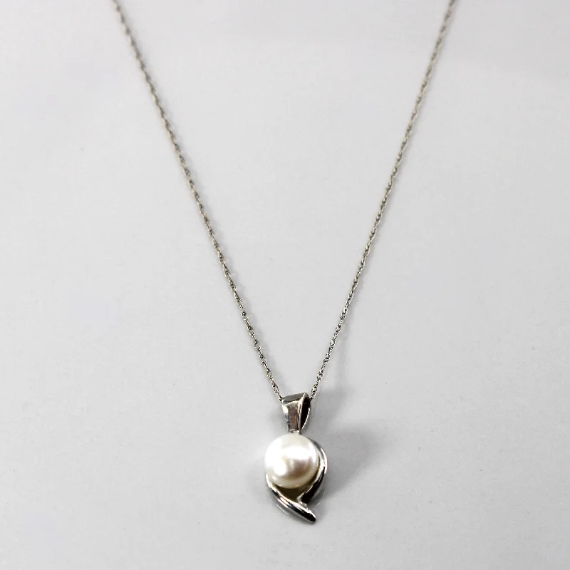 Dainty heart necklaces-Pearl Pendant Necklace | 18"|