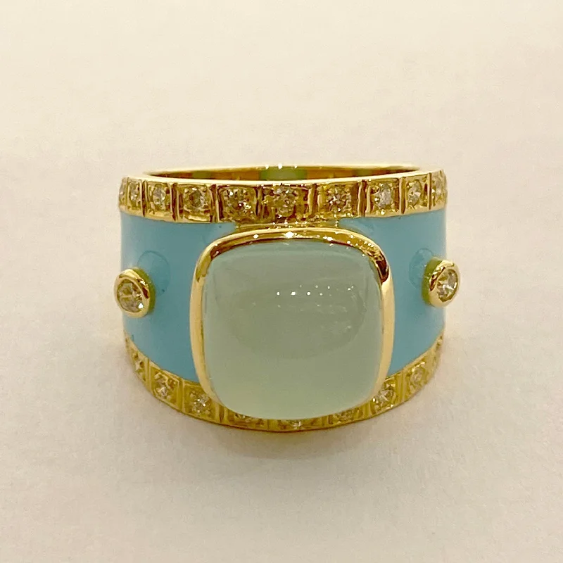 Sculptural art rings-Ring - Chalcedony and Diamond in 18K gold