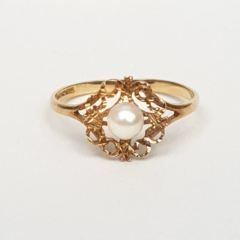 Knot design rings-9k Gold Ornate Floral Cannettile Setting Natural Pearl Solitaire Ring Size UK O Vintage Sheffield Circa 1998