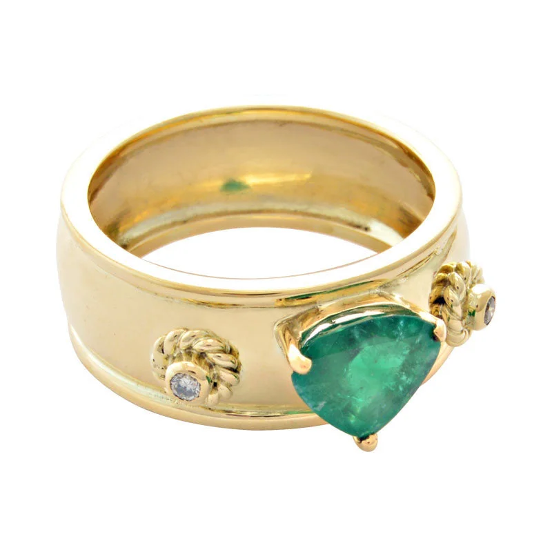 Bamboo style rings-Ring- Emerald And Diamond (1913M)