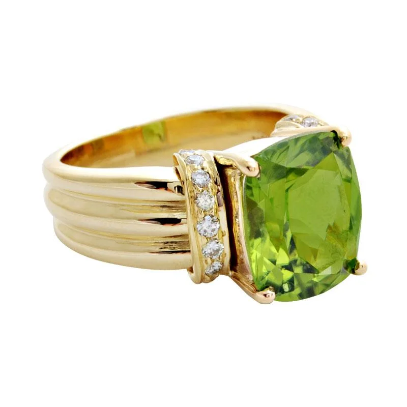 Star motif rings-Ring-Peridot and Diamond  (1659N)